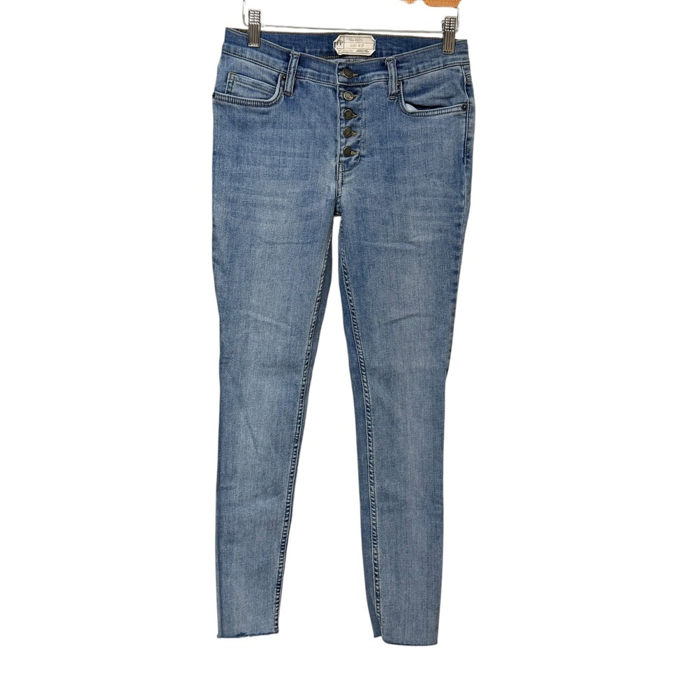 Free People Women 27 Light Wash Button Fly Raw Hem Skinny Jeans Blue